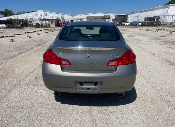2007 Infiniti G35 - Image 4