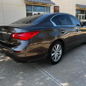 2014 Infiniti Q50 • 3.7 Premium Sedan 4D