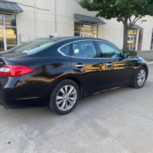 2012 Infiniti M37