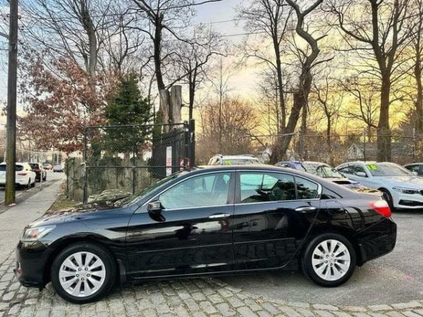 2014 Honda Accord EX-L - Image 7