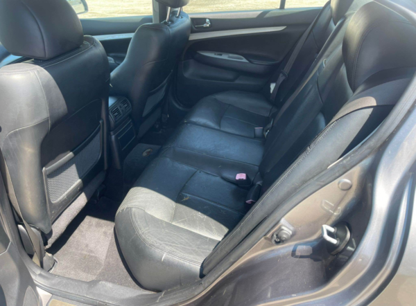 2007 Infiniti G35 - Image 10