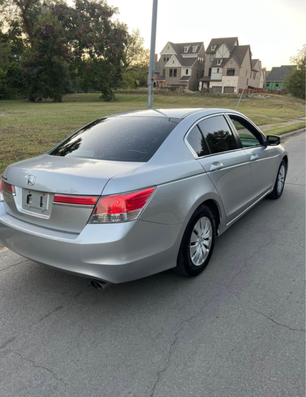 2012 Honda Accord • EX Sedan 4D - Image 6