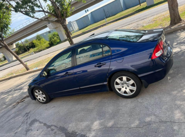 2010 Honda Civic • LX Sedan 4D - Image 2